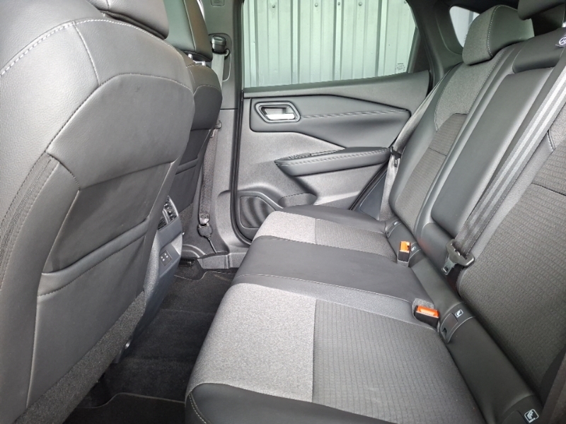 Nissan Qashqai 1.3 Dig-t Mh N-connecta SM25XYG Silver #6