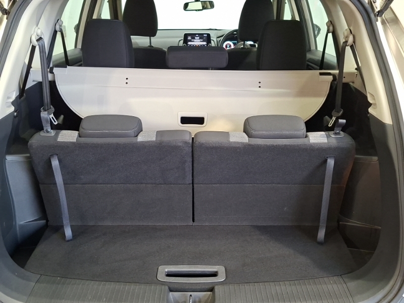Nissan X-Trail Tekna Silver #18