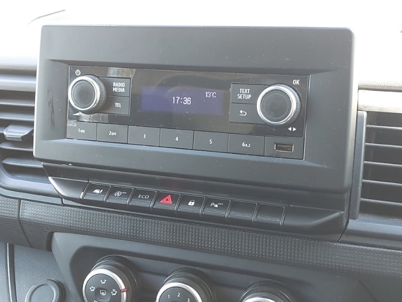 Nissan Primastar 2.0 Dci 150Ps H1 Acenta Van White #9