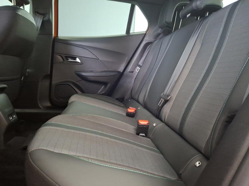Peugeot 2008 1.2 Puretech Allure Premium Orange #6