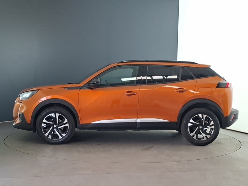 Peugeot 2008 1.2 Puretech Allure Premium Orange #4