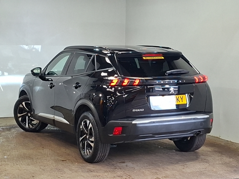 Peugeot 2008 1.2 Puretech Allure Premium Black #2