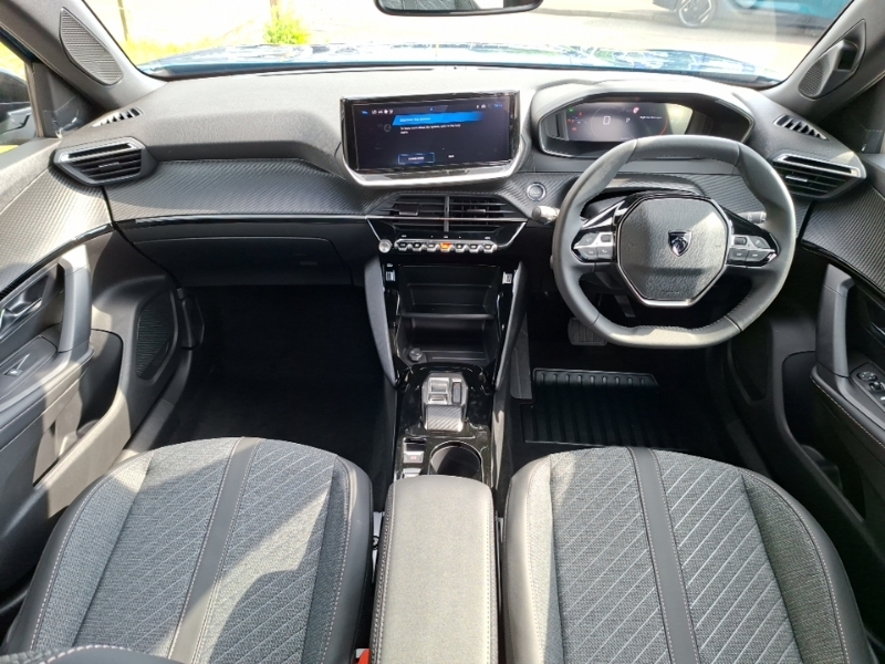Peugeot 2008 1.2 Puretech 130 Allure Eat8 Blue #3