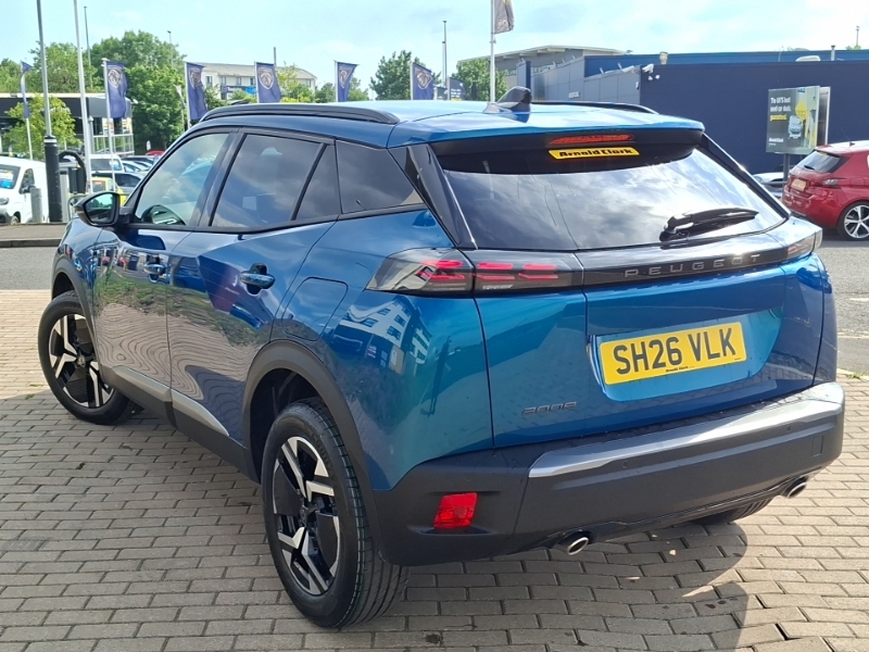 Peugeot 2008 1.2 Puretech 130 Allure Eat8 Blue #2