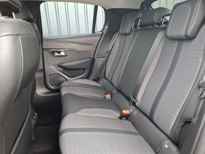 Peugeot 208 1.2 Puretech 100 Allure Premium Grey #6
