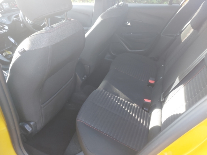 Peugeot 208 1.2 Puretech 100 Active Premium Eat8 Yellow #6
