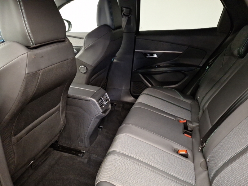Peugeot 3008 1.2 Puretech Allure Premium Eat8 Grey #6