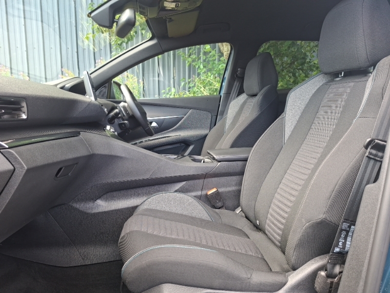 Peugeot 3008 1.2 Puretech Active Premium Eat8 Blue #5