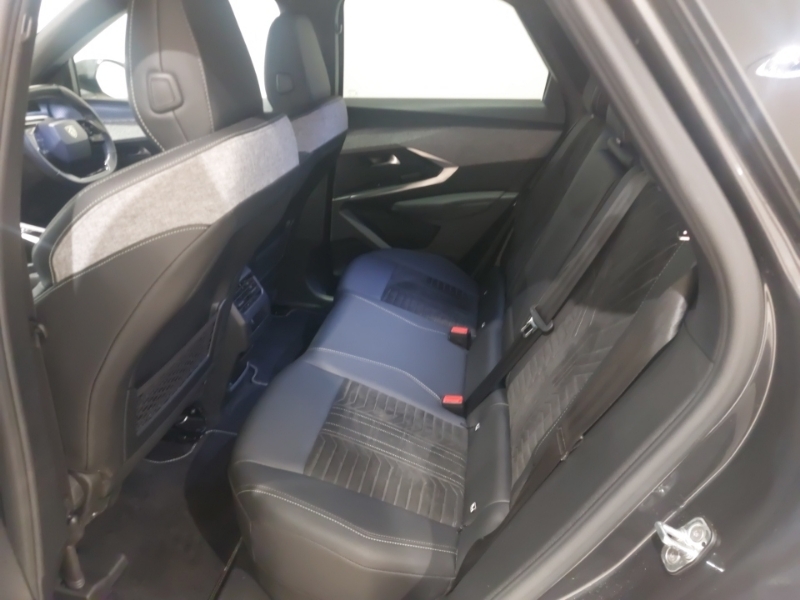 Peugeot 3008 157Kw Gt 73Kwh Grey #6