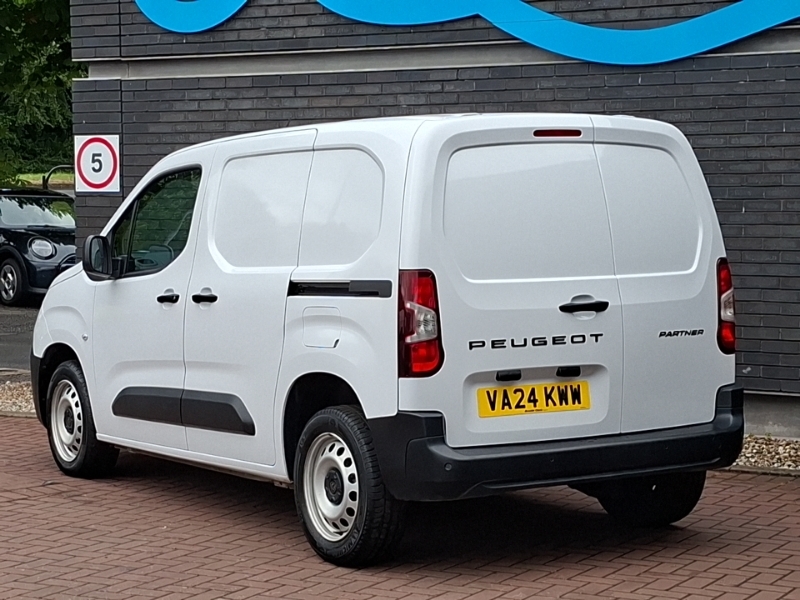 Peugeot Partner 1.5 Bluehdi 100 Professional Van White #2