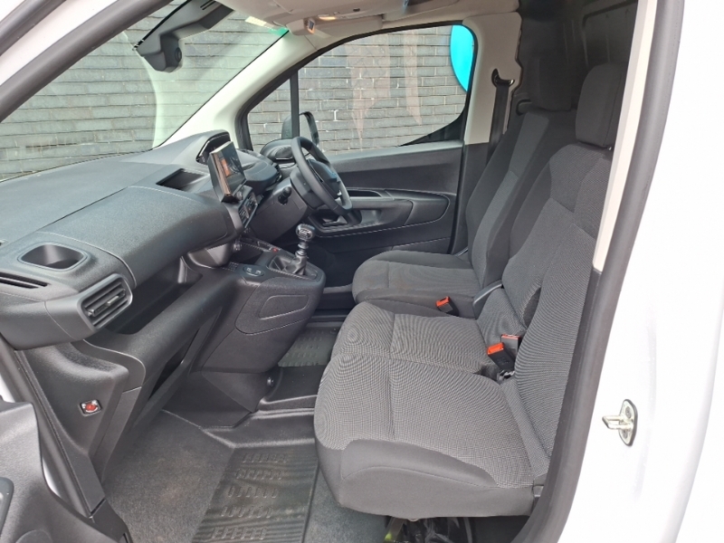 Peugeot Partner 1.5 Bluehdi 100 Professional Van White #5