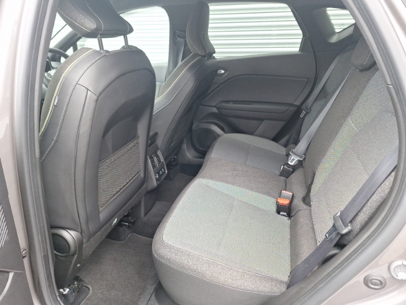 Renault Captur 1.6 E-tech Full Hybrid 145 Techno Grey #6