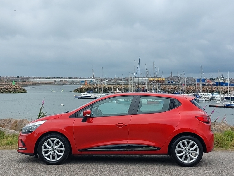 Renault Clio 0.9 Tce 90 Dynamique Nav Red #4