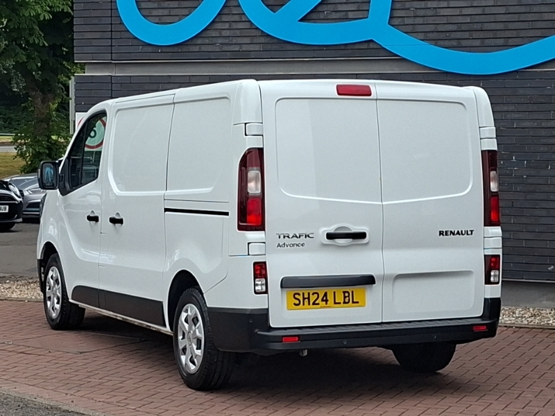 Renault Trafic Sl30 Blue Dci 130 Advance Van White #2