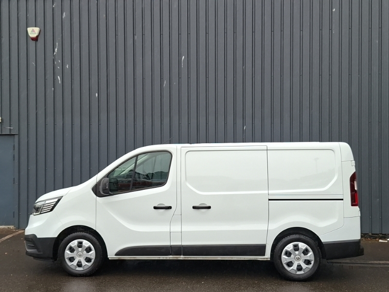 Renault Trafic Sl30 Blue Dci 130 Advance Van White #4