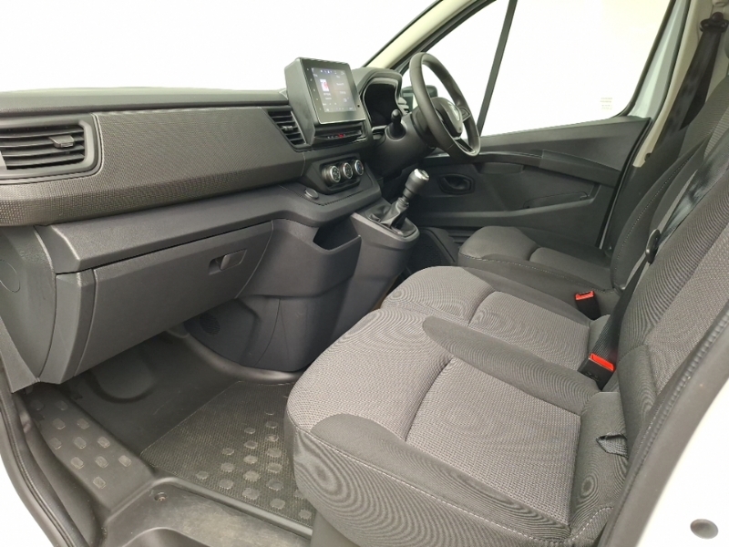 Renault Trafic Sl30 Blue Dci 130 Advance Van White #5