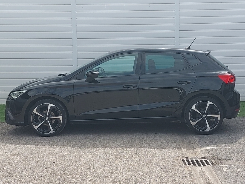 Seat Ibiza 1.0 Mpi Fr Sport Black #4
