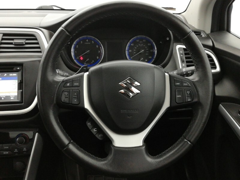 Suzuki SX4 S Cross Hatchback Blue #11