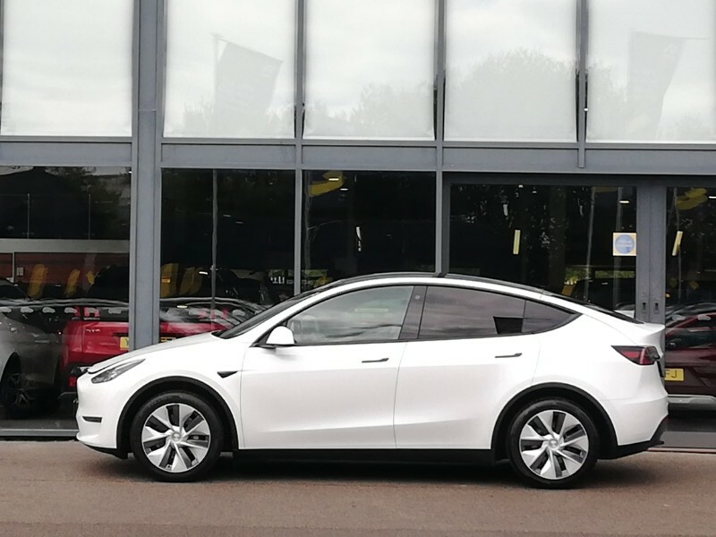 Tesla Model Y Long Range Awd White #4