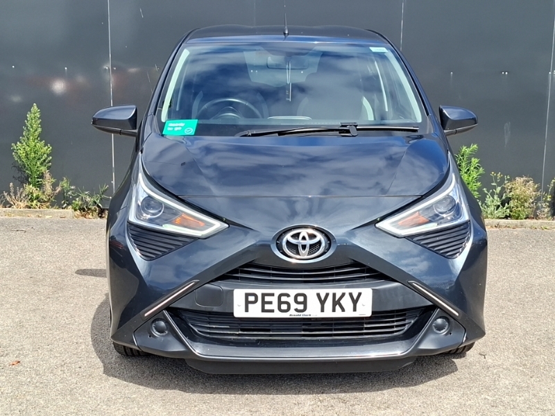 Toyota Aygo 1.0 Vvt-i X-play Red #14