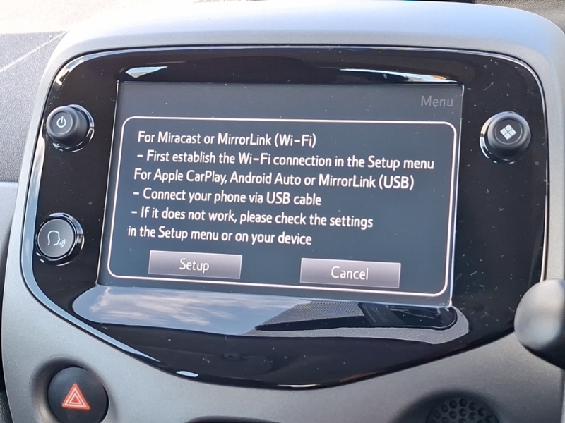 Toyota Aygo 1.0 Vvt-i X-play Red #15