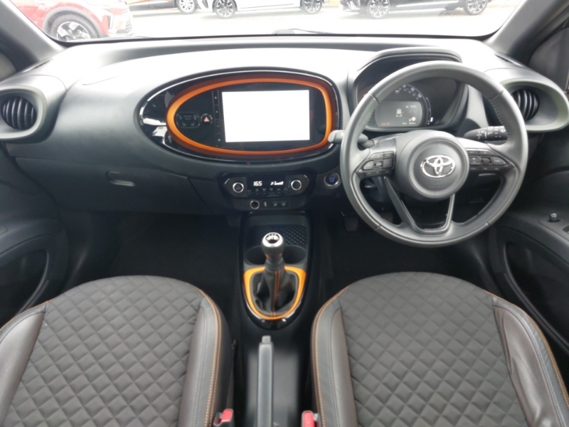 Toyota Aygo X 1.0 Vvt-i Limited Edition Green #3