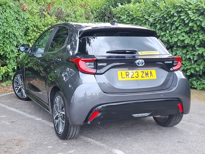 Toyota Yaris 1.5 Hybrid Excel Cvt Panoramic Roof Grey #2
