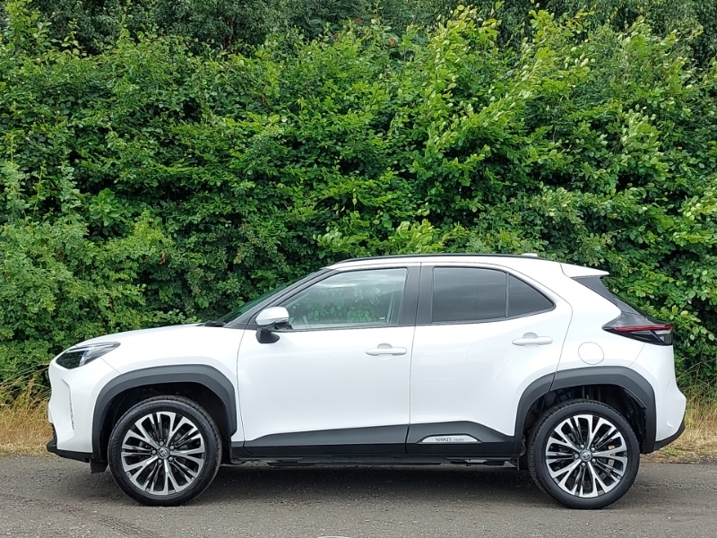 Toyota Yaris Cross 1.5 Hybrid Excel Cvt SL73OKT White #4