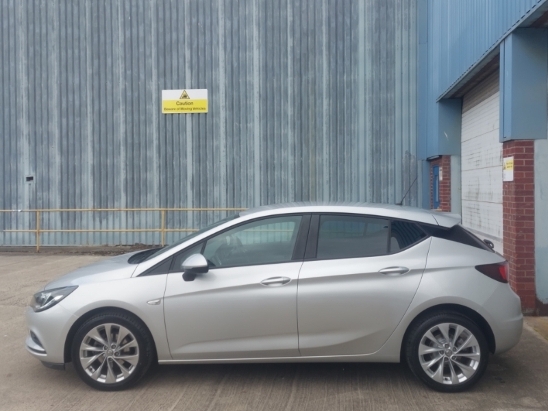 Vauxhall Astra 1.4I 16V Design Silver #4