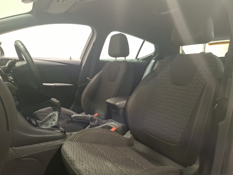 Vauxhall Astra 1.4T 16V 150 Sri Silver #5