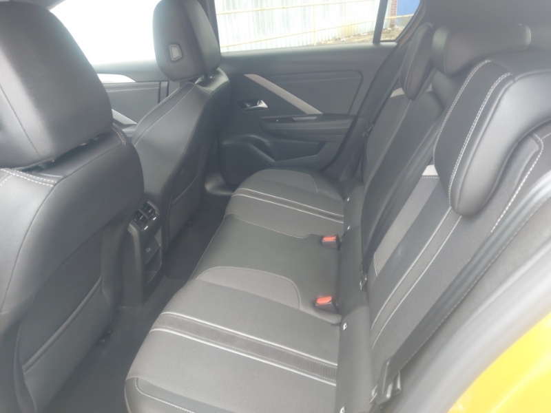 Vauxhall Astra 1.2 Turbo 130 Gs Yellow #6