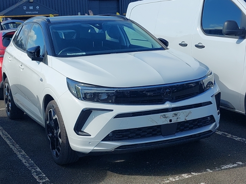 Vauxhall Grandland 1.2 Turbo Ultimate White