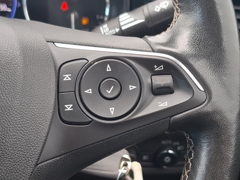 Vauxhall Insignia 1.5 Turbo D Se Edition  #13