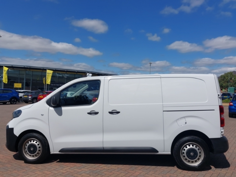 Vauxhall Vivaro 1.5 Turbo D 120 Prime H1 Van White #4