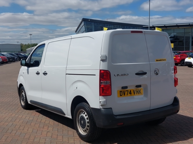 Vauxhall Vivaro 1.5 Turbo D 120 Prime H1 Van White #2