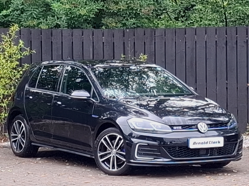 Volkswagen Golf 1.4 Tsi Gte Dsg Black