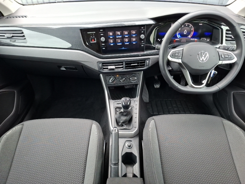 Volkswagen Polo 1.0 Life Purple #3