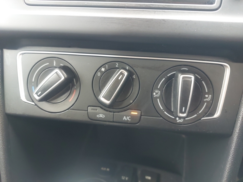 Volkswagen Polo Tsi Bluemotion Tech Se White #15