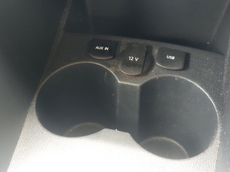 Volkswagen Polo Tsi Bluemotion Tech Se White #16