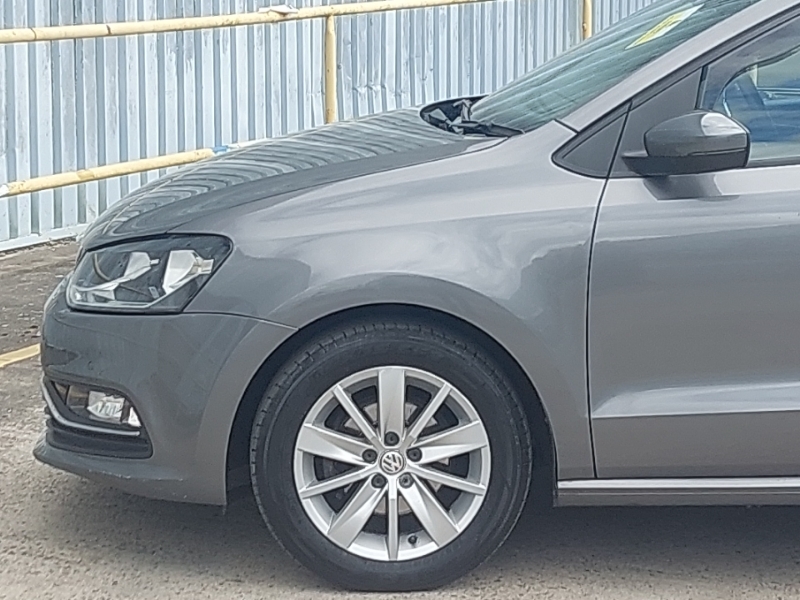 Volkswagen Polo Tsi Bluemotion Tech Se White #19