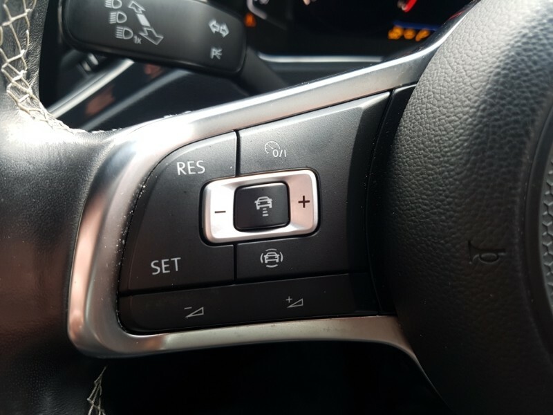 Volkswagen T-Roc Sel Black #15