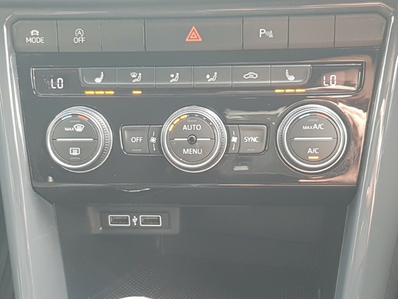 Volkswagen T-Roc Sel Black #18