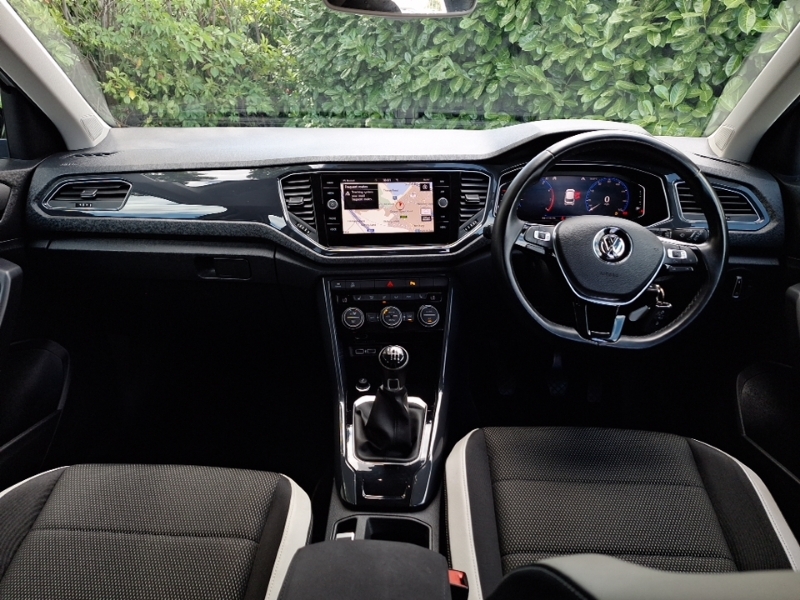 Volkswagen T-Roc 1.5 Tsi Evo Sel White #3