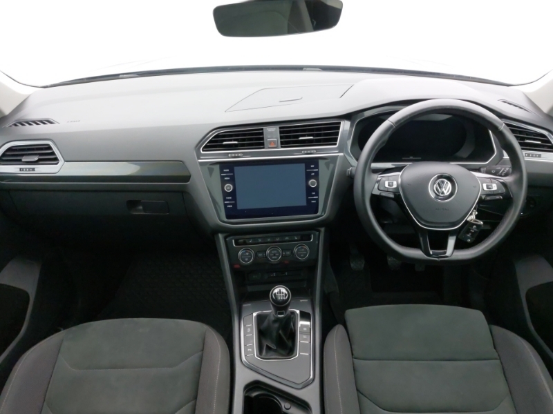Volkswagen Tiguan Se Navigation White #3
