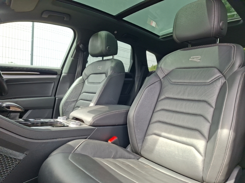 Volkswagen Touareg 3.0 V6 Tdi 4Motion Black Edition Tip Black #5