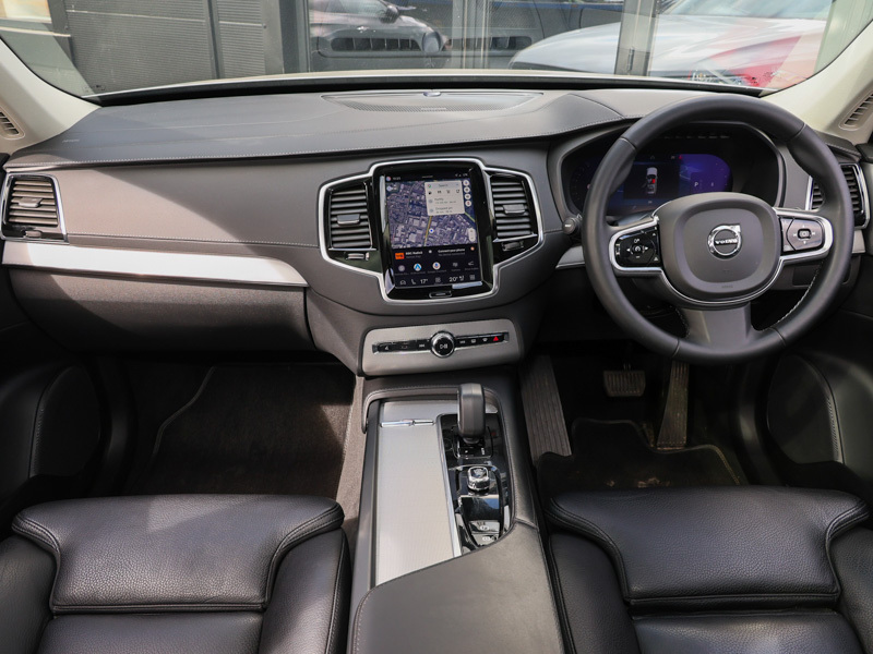 Volvo XC90 2.0 B5d 235 Plus Dark Awd Geartronic Silver #3