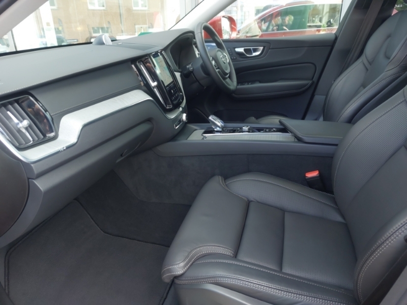 Volvo XC60 2.0 T8 455 Phev Ultra Dark Awd Geartronic Red #5