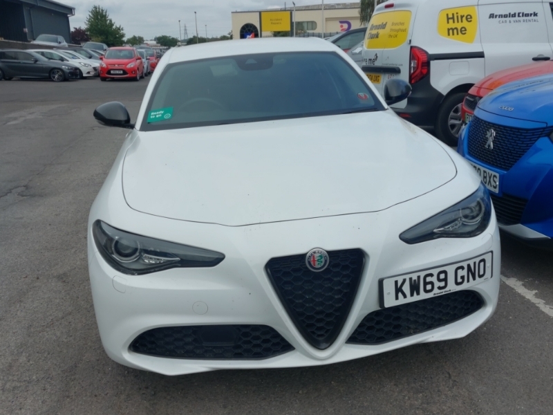 Alfa Romeo Giulia 2.0 Tb Nero Edizione White