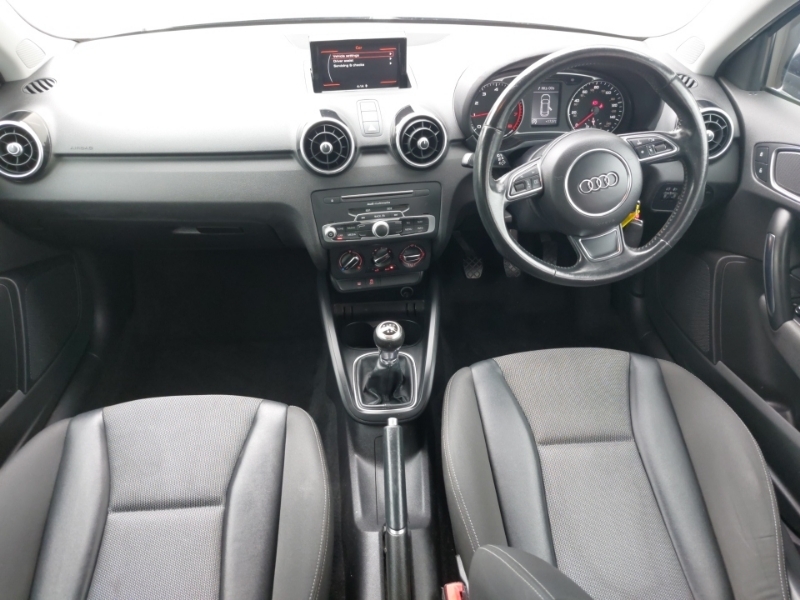 Audi A1 1.0 Tfsi Sport Black #3