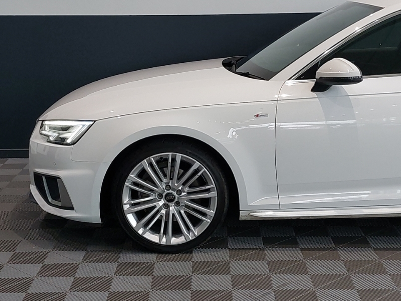 Audi A4 Black Edition 35 Tfsi 150 Ps S Tronic Black #19